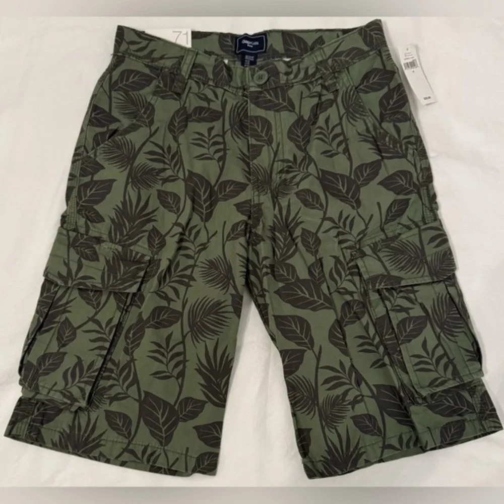 NWT Boy’s Gap Palm Print Cargo Shorts (12)